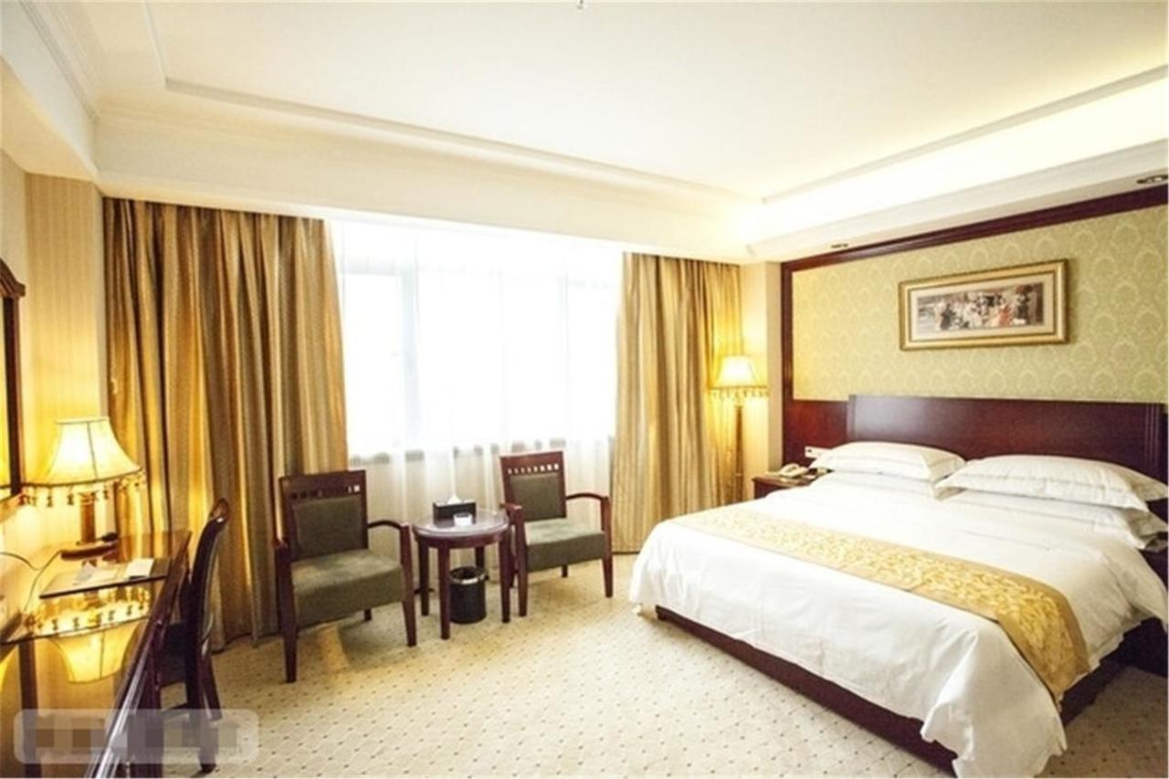 Vienna 3 Best Hotel Guangzhou Guangzhou Tower Exterior photo