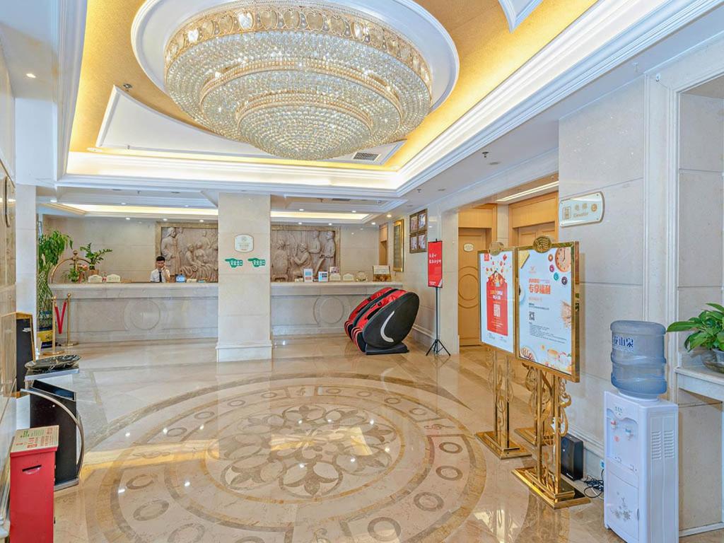 Vienna 3 Best Hotel Guangzhou Guangzhou Tower Exterior photo