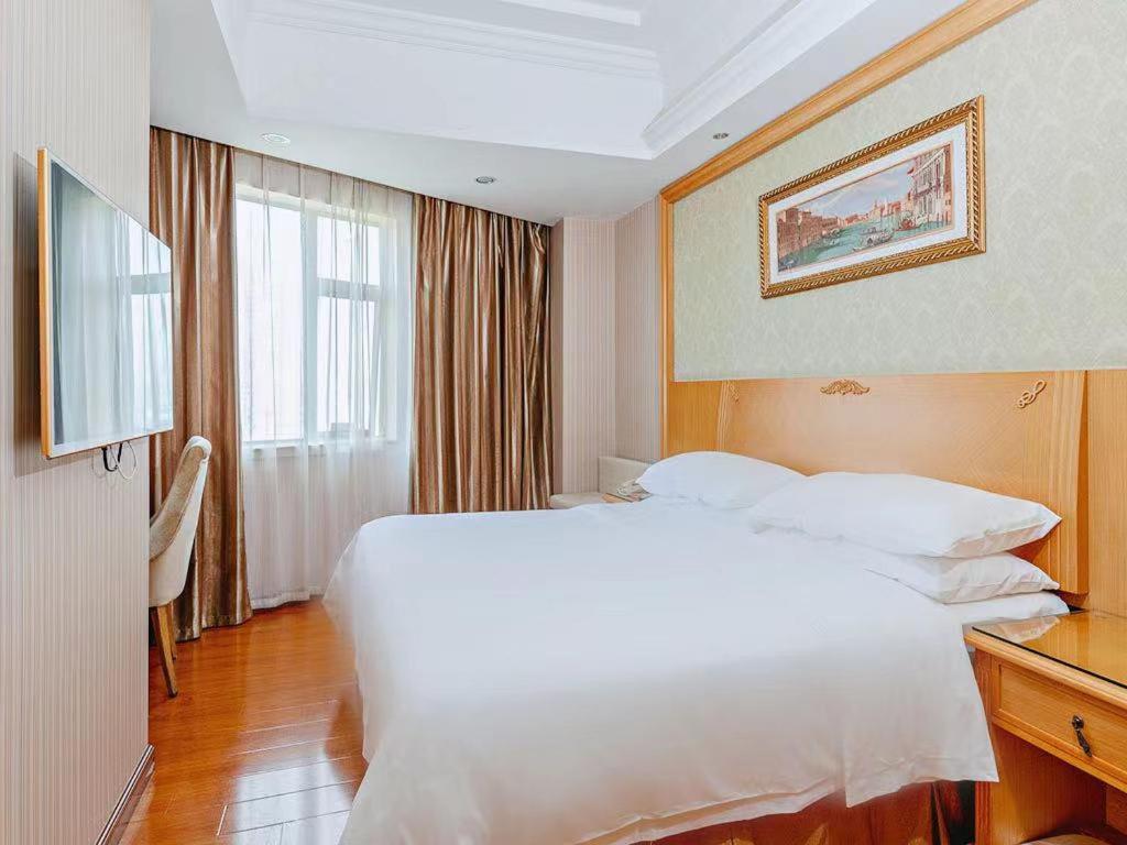 Vienna 3 Best Hotel Guangzhou Guangzhou Tower Exterior photo