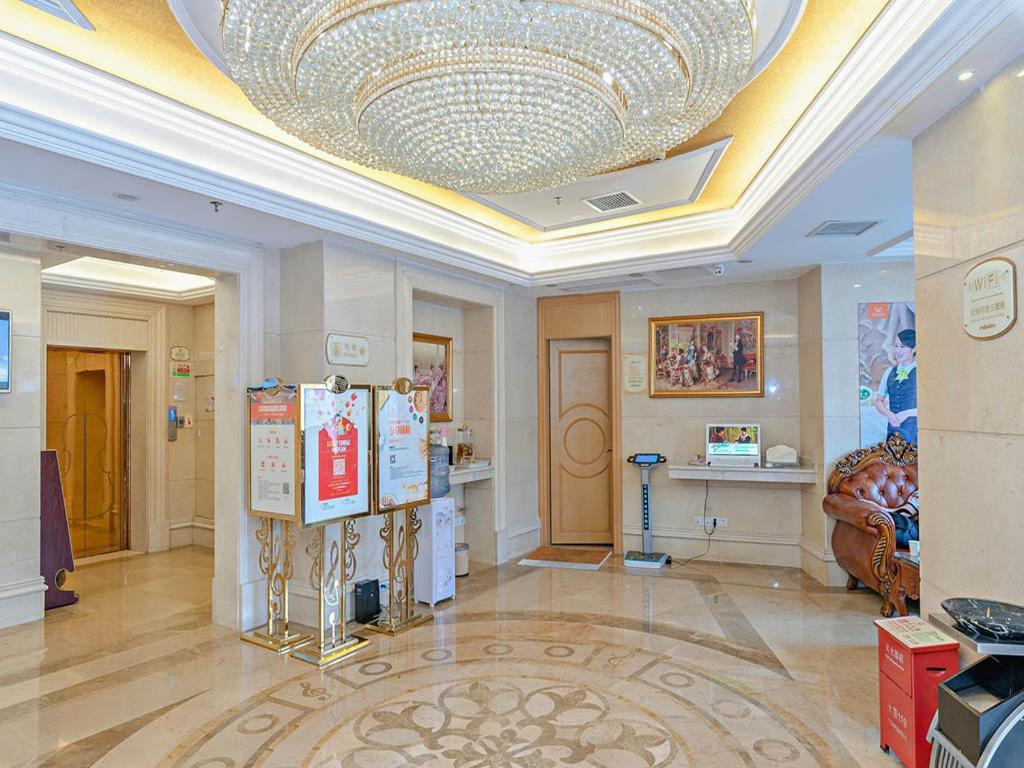 Vienna 3 Best Hotel Guangzhou Guangzhou Tower Exterior photo
