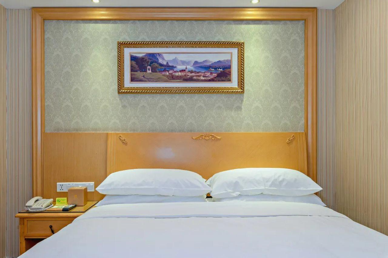 Vienna 3 Best Hotel Guangzhou Guangzhou Tower Exterior photo
