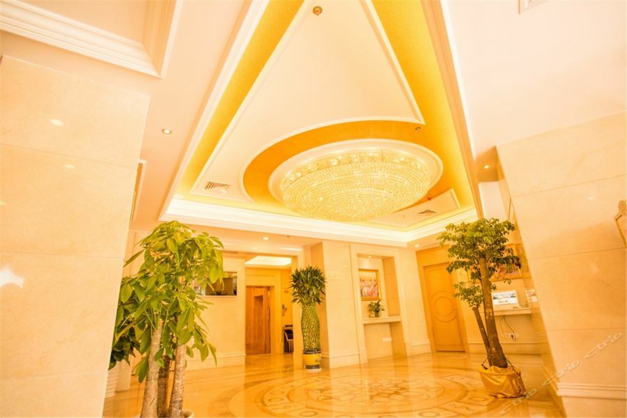 Vienna 3 Best Hotel Guangzhou Guangzhou Tower Exterior photo