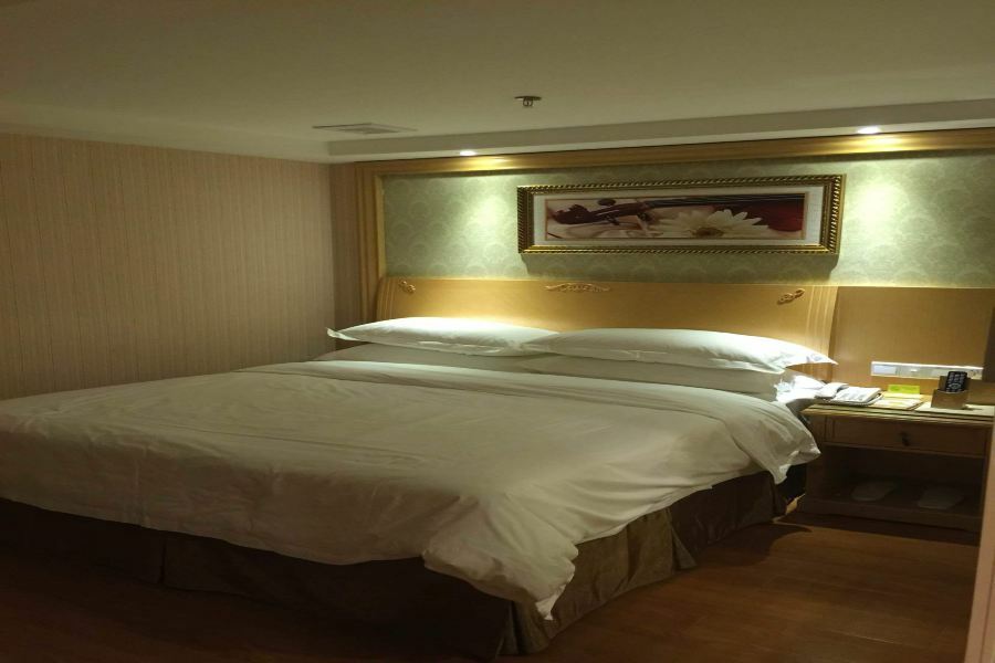 Vienna 3 Best Hotel Guangzhou Guangzhou Tower Exterior photo
